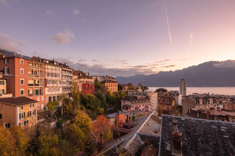 Caisse d'Epargne by L'elixir - Montreux