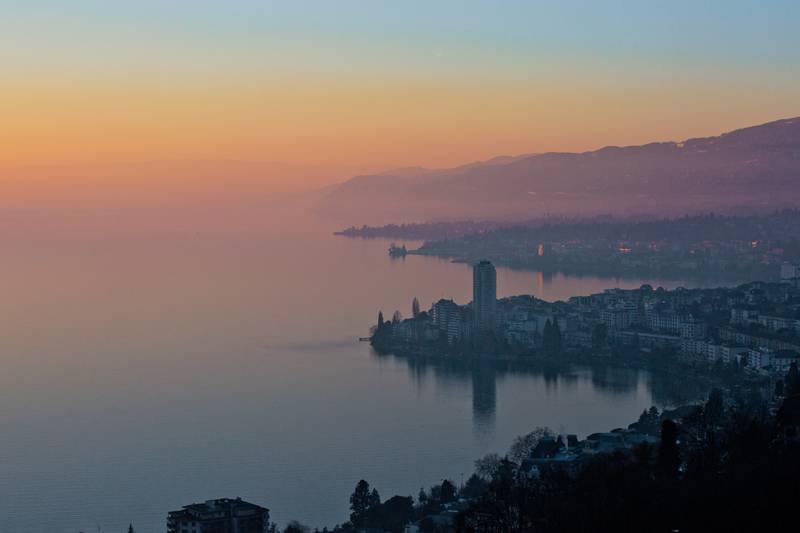 Caisse d'Epargne by L'elixir - Montreux